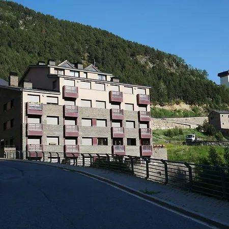 Cabirol-vacances Pirinenca Apartment